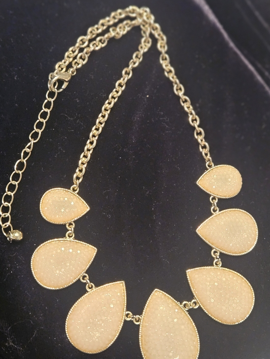 Jewelry - Gold-Tone Peach Druzy Teardrop Statement Necklace
